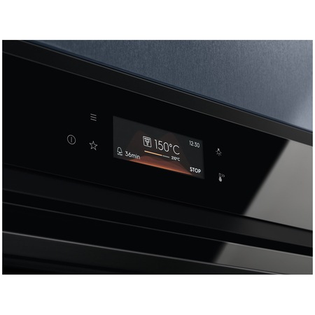 Cuptor incorporabil Electrolux EOB8S39H, Electric, 70 l, Autocuratare abur, SteamBoost, Control touch, Grill, Timer electronic, Clasa A++, Negru
