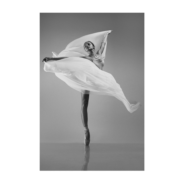 Tablou canvas 4Decor, Dancing lady, 95x150cm, DE0360