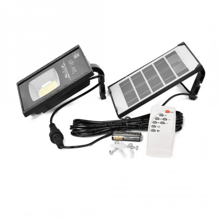 Соларен прожектор с панел и дистанционно, led мощност 30 w, GD-070, GdTimes, черен цвят