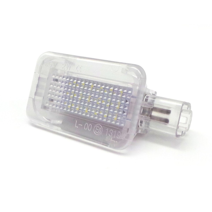Lampa LED portbagaj auto, motoLEDy, compatibila Honda, Set 1 bucata, Acura, CANBUS, fara erori, 18 LED-uri SMD, 750lm, 5500K, durata de viata 50.000 ore, pornire instantanee, Alb Xenon, Tensiune 12V, Omologare L-00 E8 1319