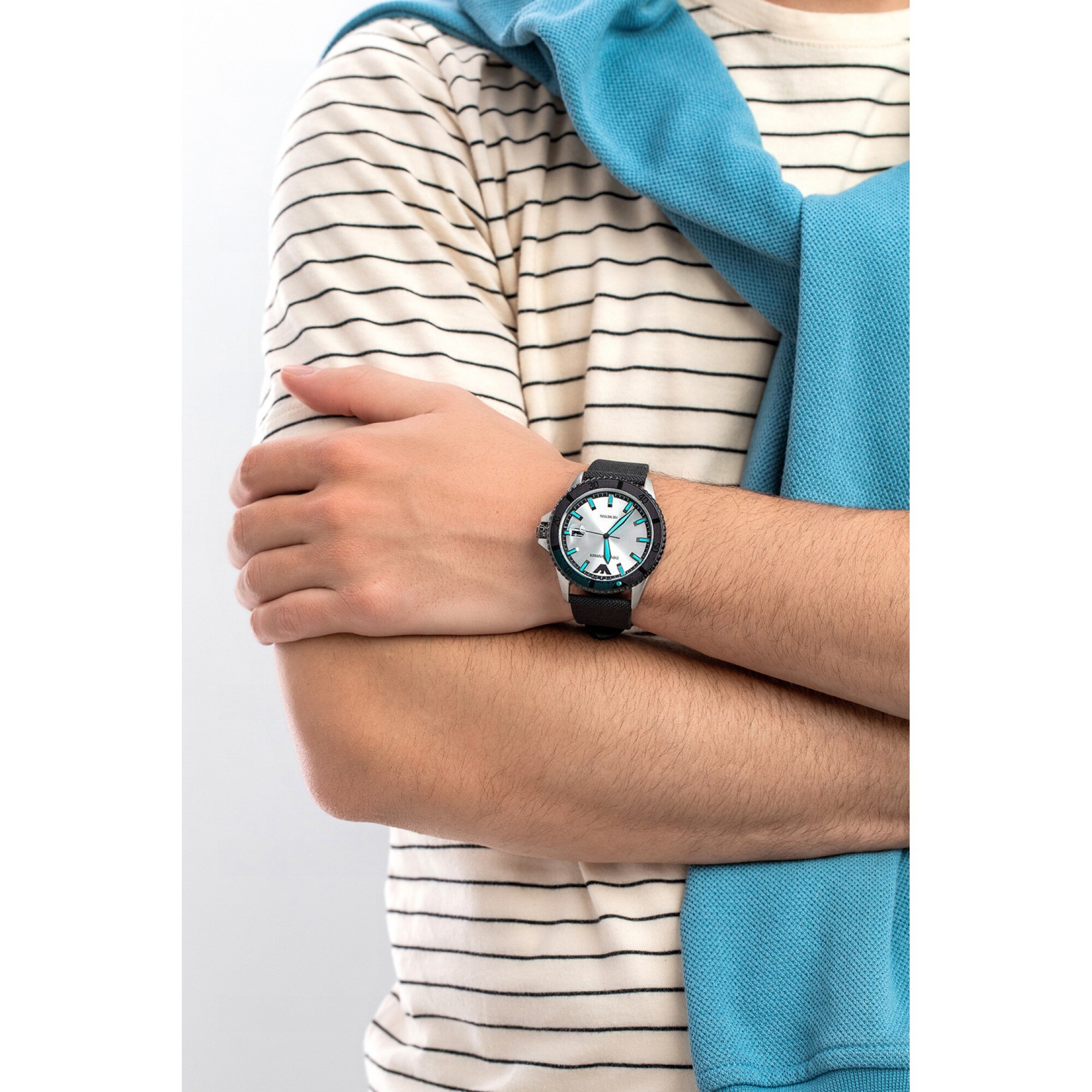 Мъжки часовник Emporio Armani, Diver, AR11465 - eMAG.bg