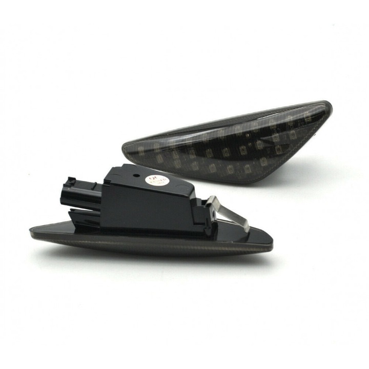 Set 2 Semnalizari Aripa LED Dinamice dedicate pentru X3 F25, X5 E70, X6 E71 - BTLL-241-D Dynamic