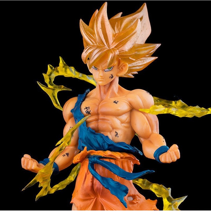 Figurina Dragon Ball Son Goku Super Saiyan, 16 cm - eMAG.ro