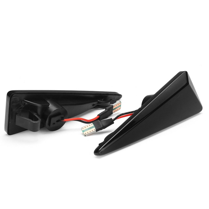 Set 2 Semnalizari Aripa Dinamice Secventiale pentru Renault Megane, Scenic, Espace, Vel Satis, Avantime, Thalia, Wind - D0450