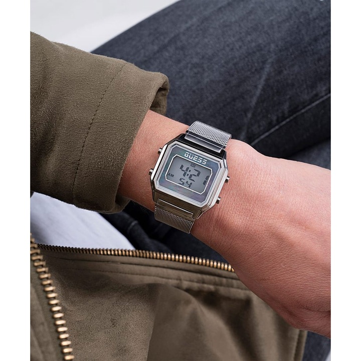 Guess Karóra Zoom GW0343L1