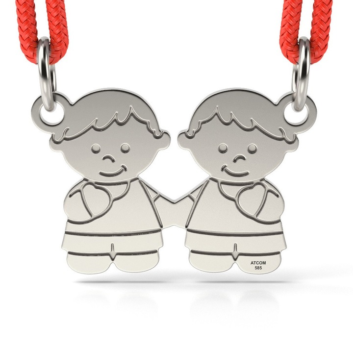 Ezüst medál, madzaggal, fiú testvérekről mintázva