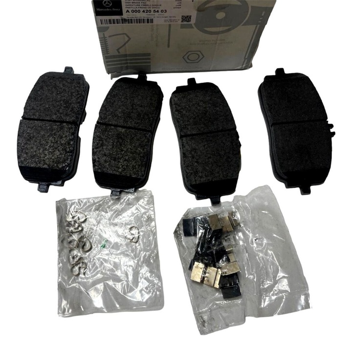 Első fékbetétek Mercedes-Benz CLA W118 A/W177 B/W247, Mercedes-Benz, fekete