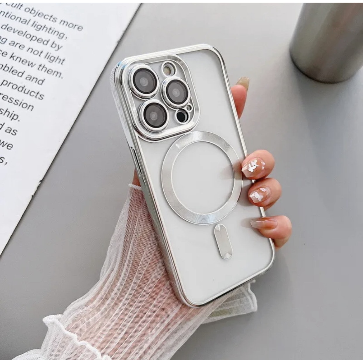 Husa din silicon cu margini metalizate Ultra-Soft, Luxury Magsafe, compatibila cu iPhone 11 Pro / Argintiu