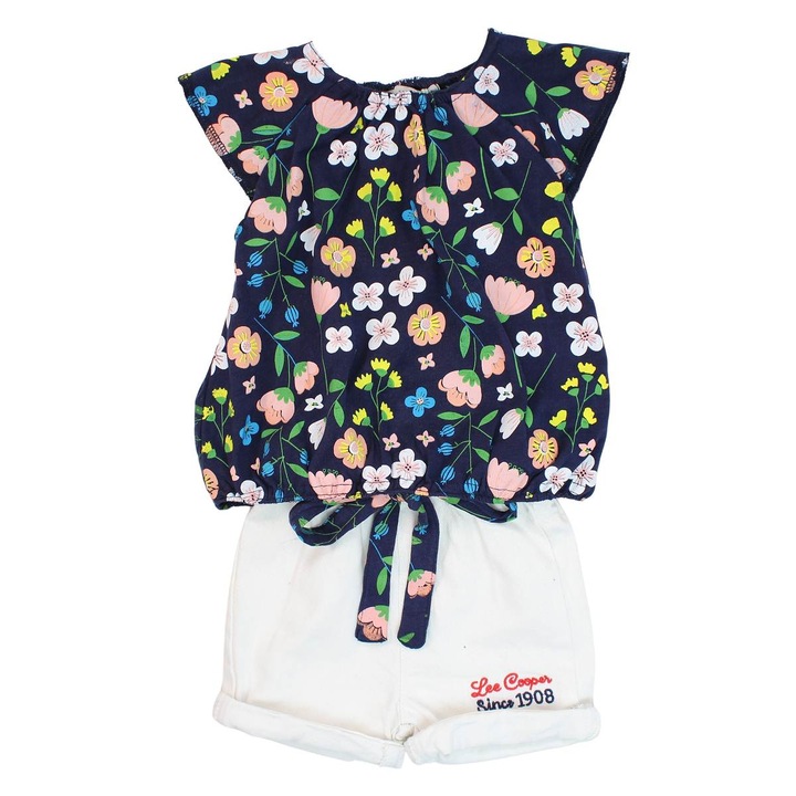 Compleu. fete. albastru. East London