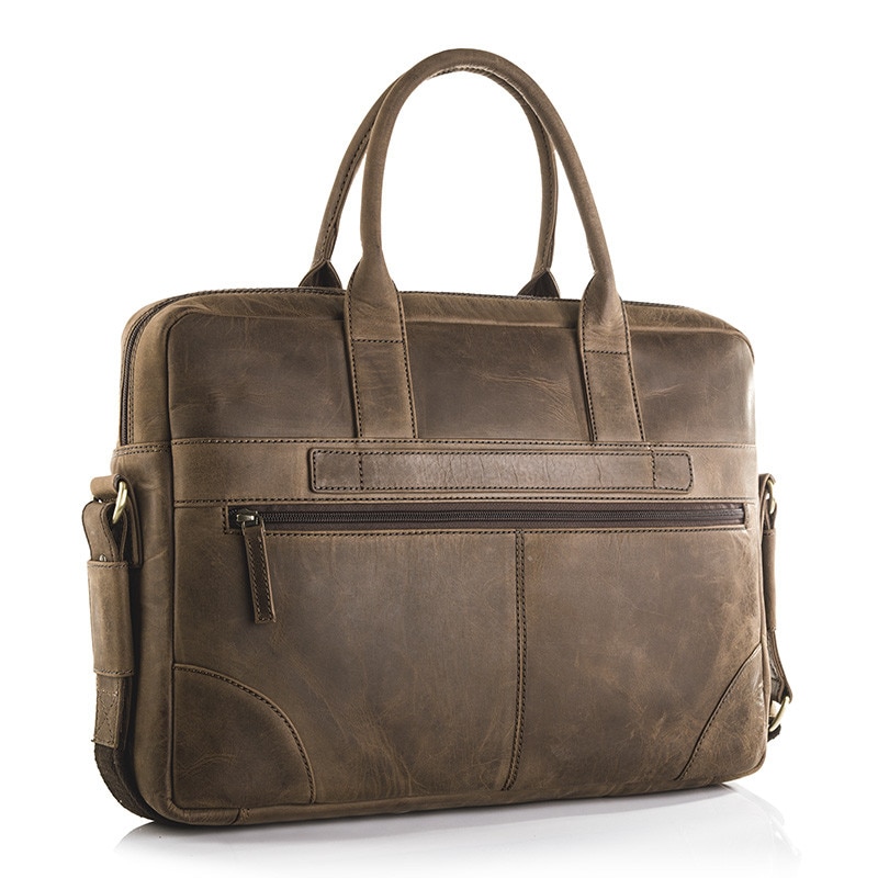 Geanta pentru laptop 15.6", Betlewski, Hunter, Piele naturala, Curea ajustabila, 42x30x7 cm, Maro