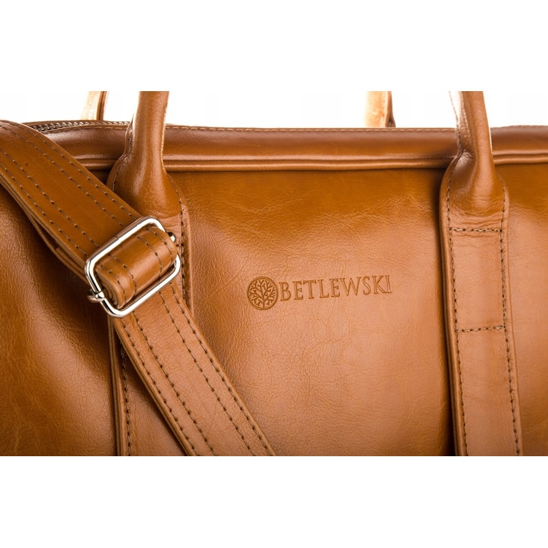 Geanta pentru laptop de 15.6", Betlewski, Luxe BTM-01, Piele naturala, Curea ajustabila, 39x28x6 cm, Maro deschis