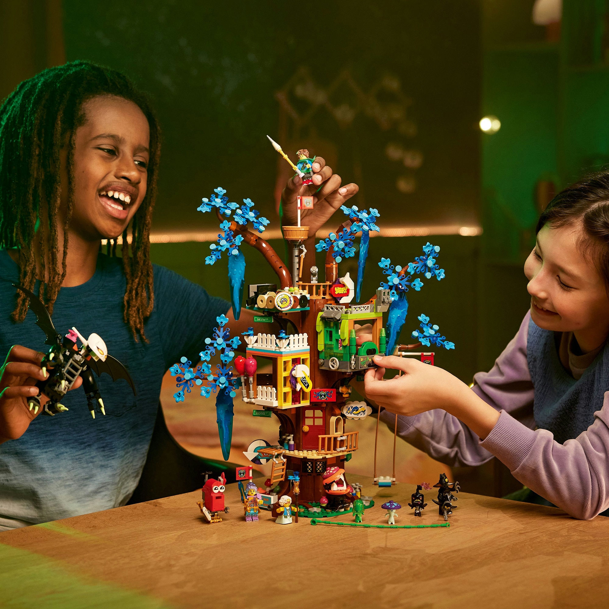 LEGO® DREAMZzz - Casuta fantastica din copac 71461, 1257 piese
