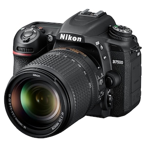 Aparat Foto DSLR Nikon D7500, 20.9 MP + Obiectiv 18–140mm VR