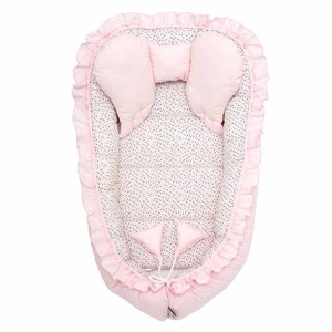 Възглавници, завивки и подложки за бебета