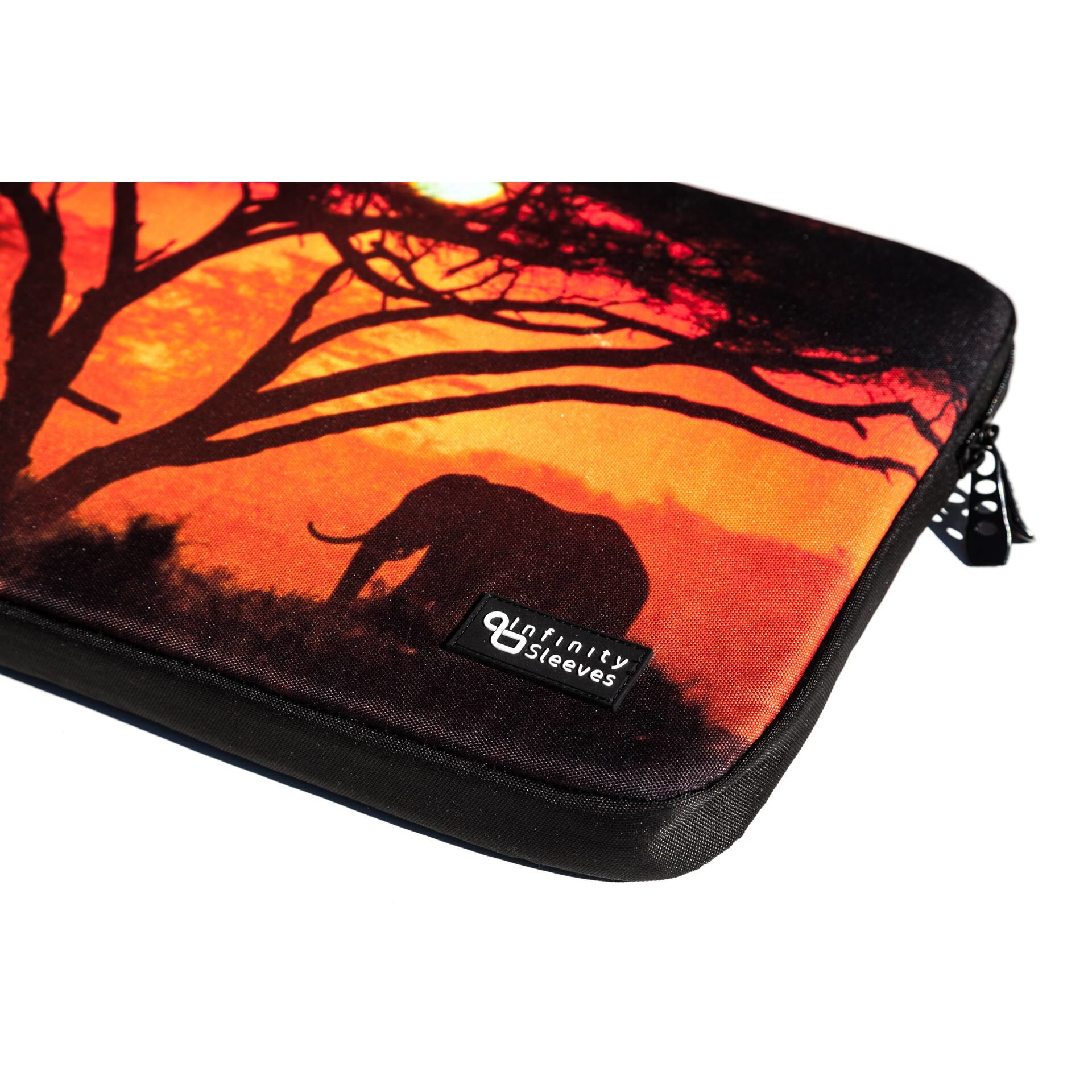 Husa laptop 15" tip plic, model " Sunset In Africa "
