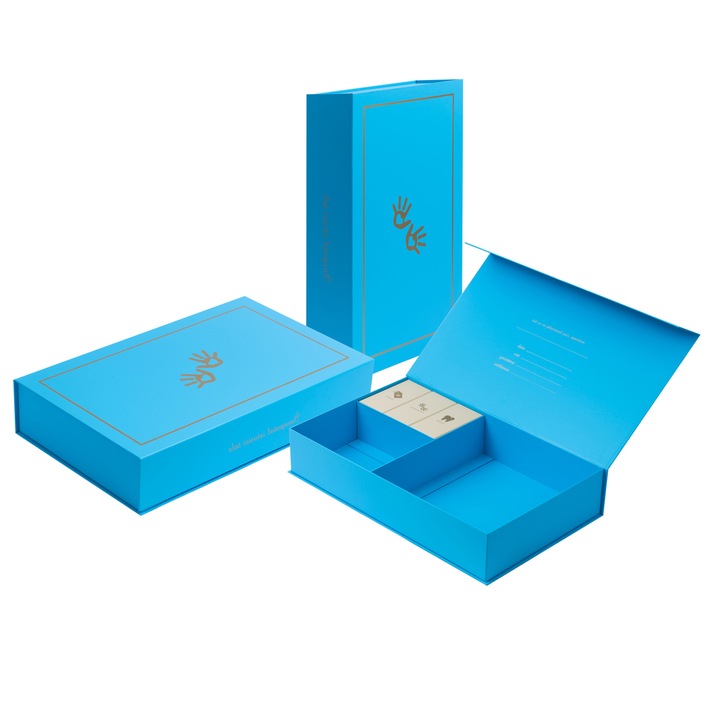 Kit Cutie Amintiri Bebelusi YouBook, 2 Compartimente, 3 Cutiute, 3 Plicuri, Set Stickere, Felicitare, Albastru