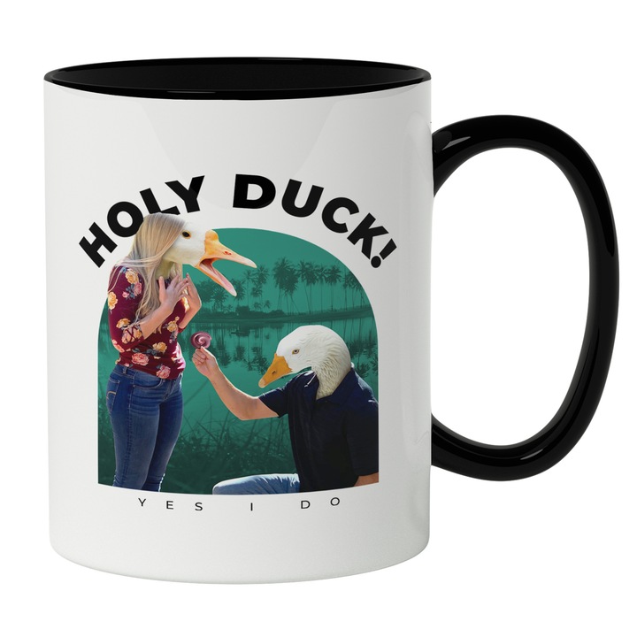 Cana Cu Cerere In Casatorie, Barbat In Genunchi In Fata Unei Femei, Meme Capete De Rata, Mesaj Holy Duck! Yes I Do, Iubitorii De, Multicolor 330 ml, Maner Negru