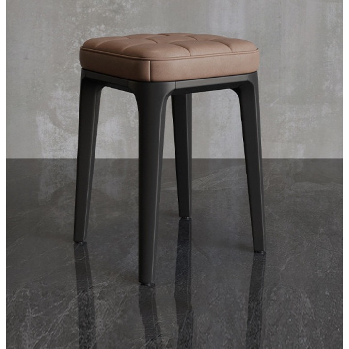 Scaun din plastic pentru uz casnic, stivuibil, patrat, tapitat, maro