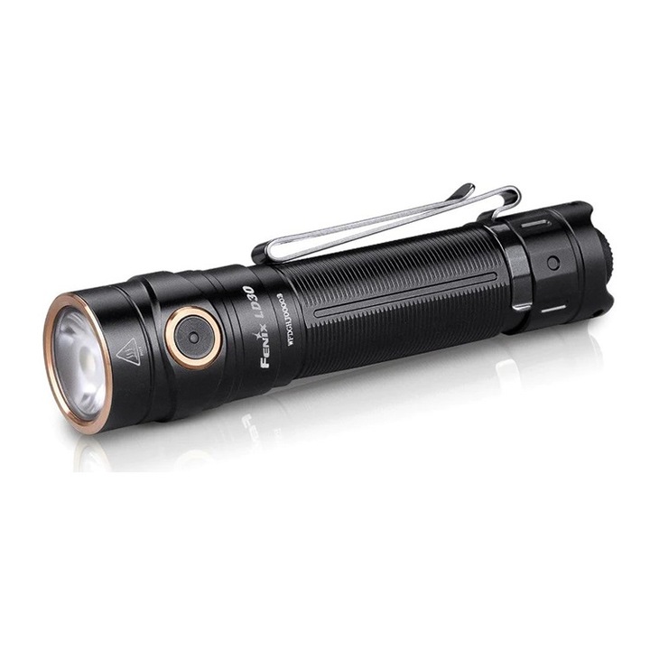Ежедневен фенер FENIX LD30 LED