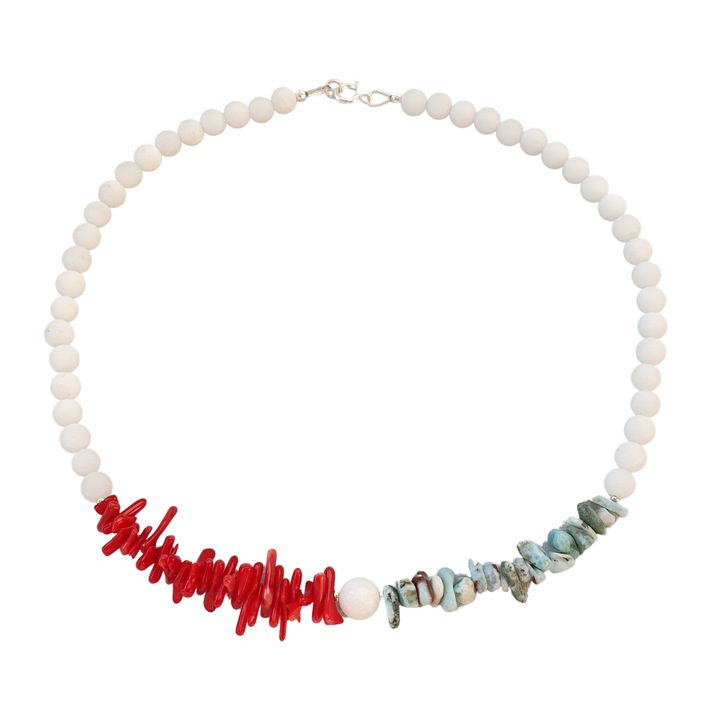 Colier din pietre de jad alb mat piatra de jad alb lucios larimar si coral rosu cu accesorii din argint