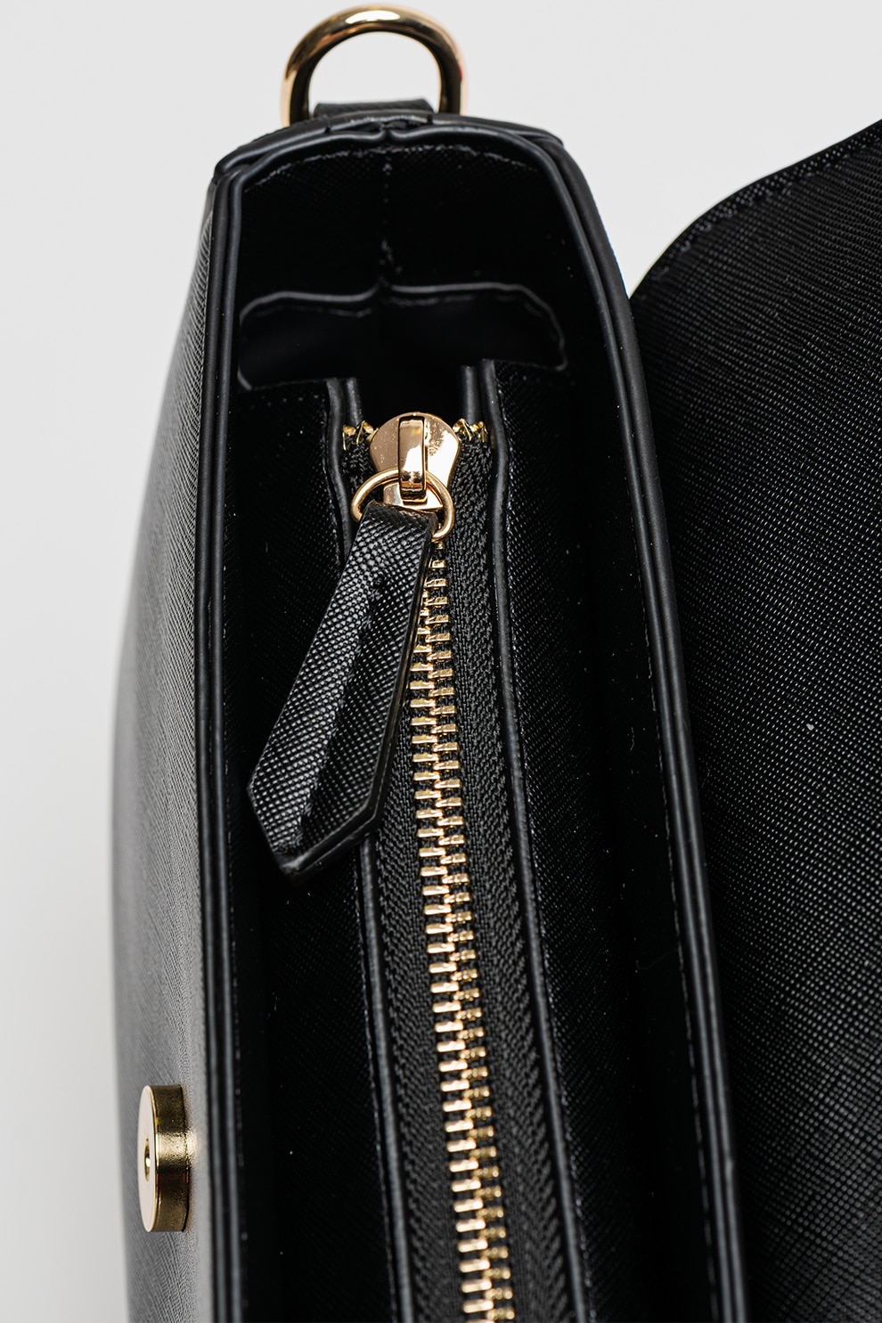 Valentino Bags, Чанта от еко кожа с лого, Черен eMAG.bg