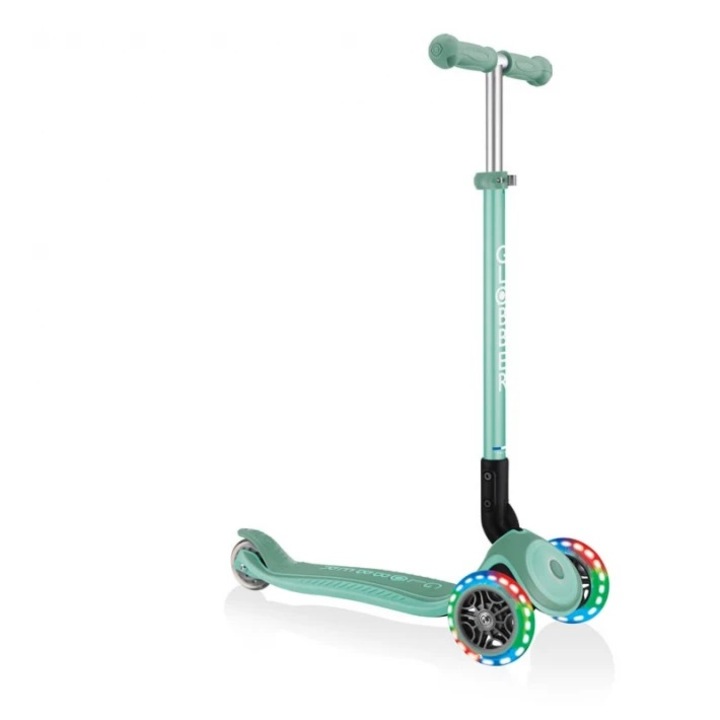 Тротинетка Globber PRIMO FOLDABLE PLUS LIGHTS, детска, сгъваема, със светещи колела, ментово зелена