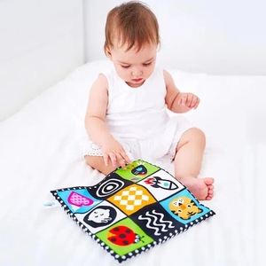 Jucarii interactive bebelusi