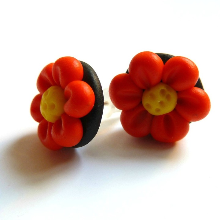 Cercei floricele rosii, handmade, Lisa Shop