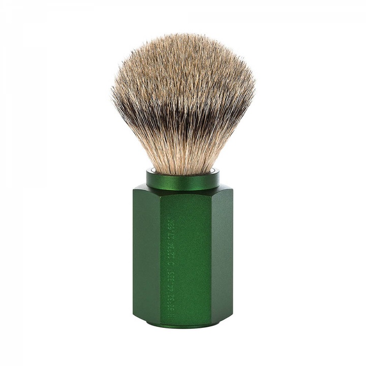 Pamatuf Silvertip Badger cu par de bursuc si maner din aluminiu anodizat Muehle Hexagon 091 M HXG FOREST