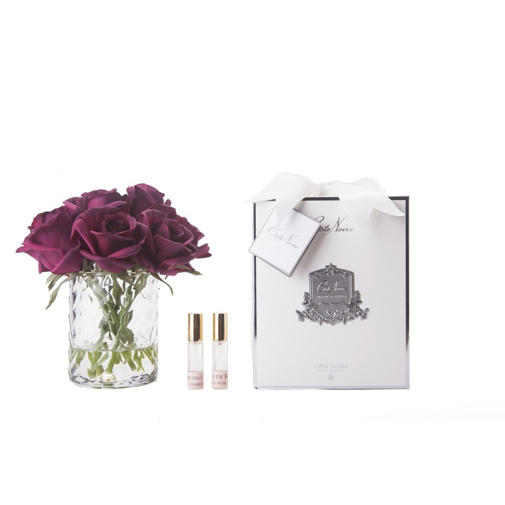 Buchet Decorativ 11 Trandafiri Rosu-Carmin in Vaza cu Model si Emblema Argintie, plus Parfum Camera