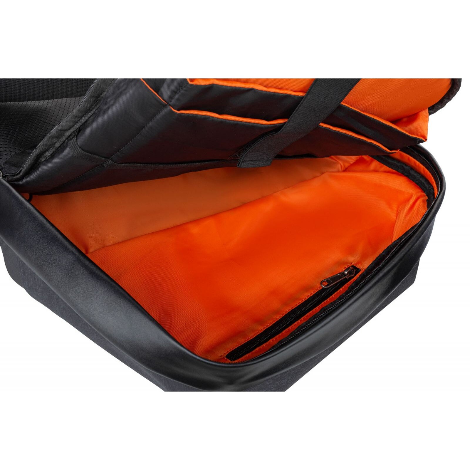 Rucsac calatorie R-Bag Bunker, negru, cu port USB pentru incarcare, detalii reflectorizante si buzunar antifurt, impermeabil, dimensiune 48 x 32.5 x 17 cm