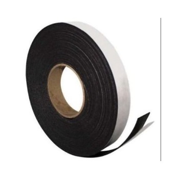 Banda magnetica adeziva grosime 0,5 mm latime 40 mm, lungime 30 metri Banda magnetica adeziva grosime 0,5 mm latime 40 mm, lungime 30 metri
