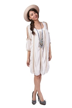 Rochie vaporoasa cu elemente traditionale, ONLY Collection, masura universala, culoare crem Rochie vaporoasa cu elemente traditionale, ONLY Collection, masura universala, culoare crem