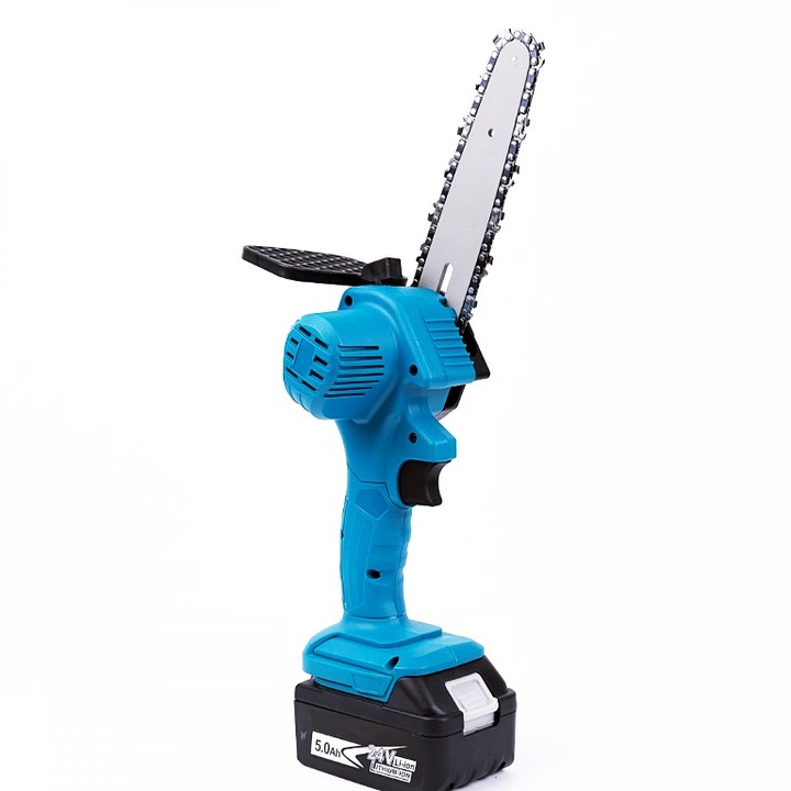 Wertcraft mini láncfűrész készlet, 2 db elem, 24 V, 5 Ah, 1 db 10 cm-es és 1 db 15 cm-es penge