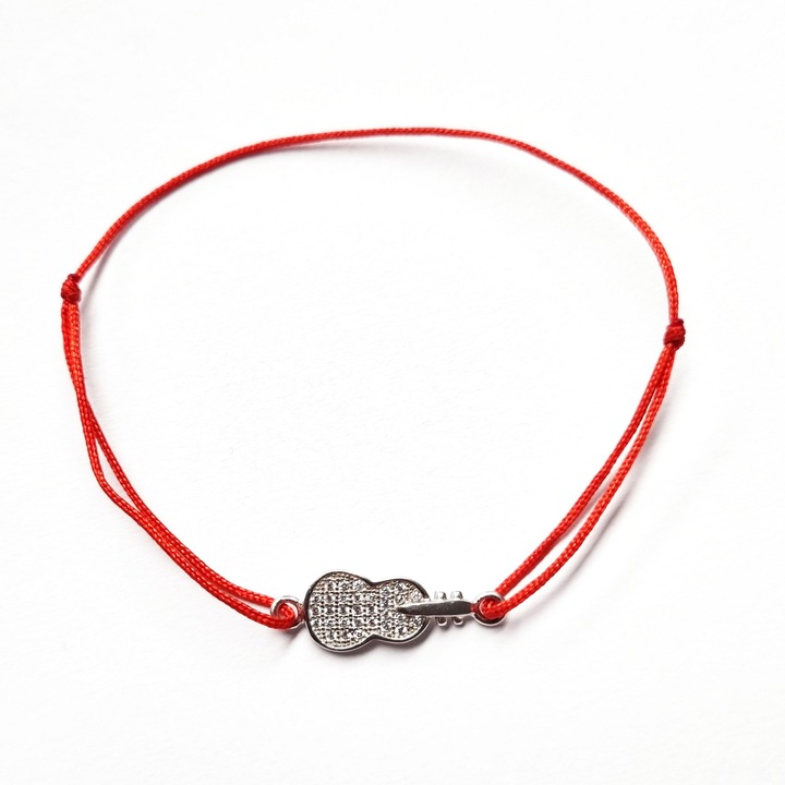 Bratara reglabila din Argint 925 cu charm chitara cu cristale zirconia si snur rosu de matase