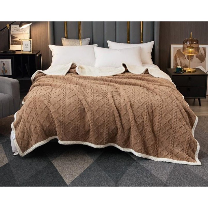 Одеяло с косъм за двойно легло, модел Трико, Изчистено, 230x250 см, Кафяв