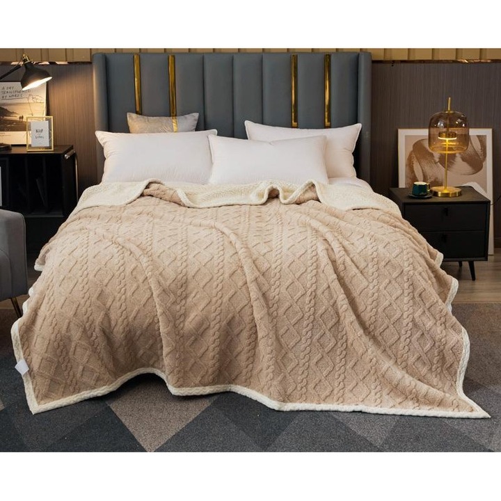 Одеяло с косъм, За двойно легло, Модел Трико, Изчистено, 230x250 см, Бежов