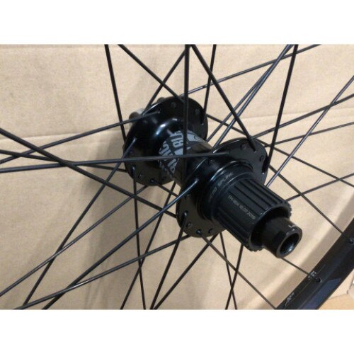 Ruota MTB posteriore 8-9 velocità Infinity 26 filetto Ruota MTB posteriore 8-9 velocità Infinity 26 filetto