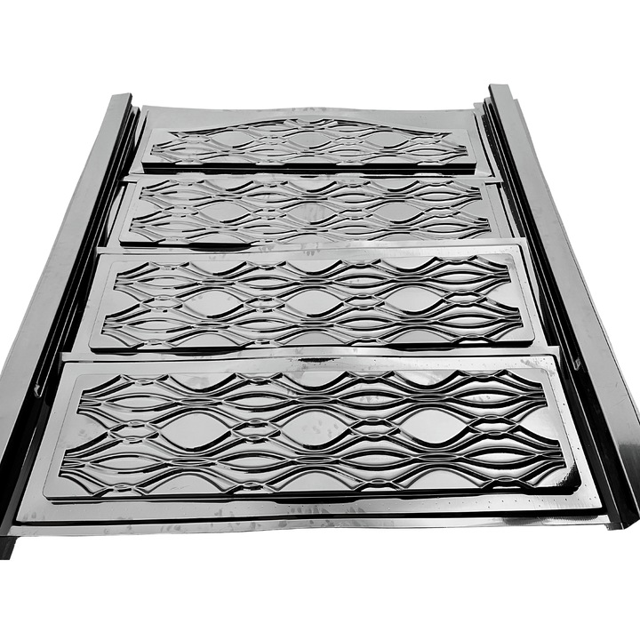 Set matrita gard, panou intreg, 3 matrite mijloc + 1 terminatie + 2 stalpi, model Farmec LIS, plastic ABS, negru