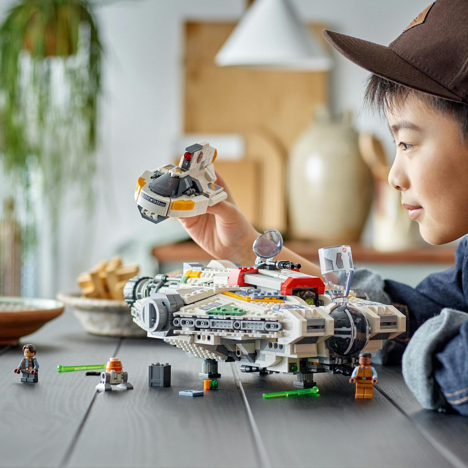 LEGO® Star Wars™- Ghost si Phantom II 75357, 1394 piese - eMAG.ro