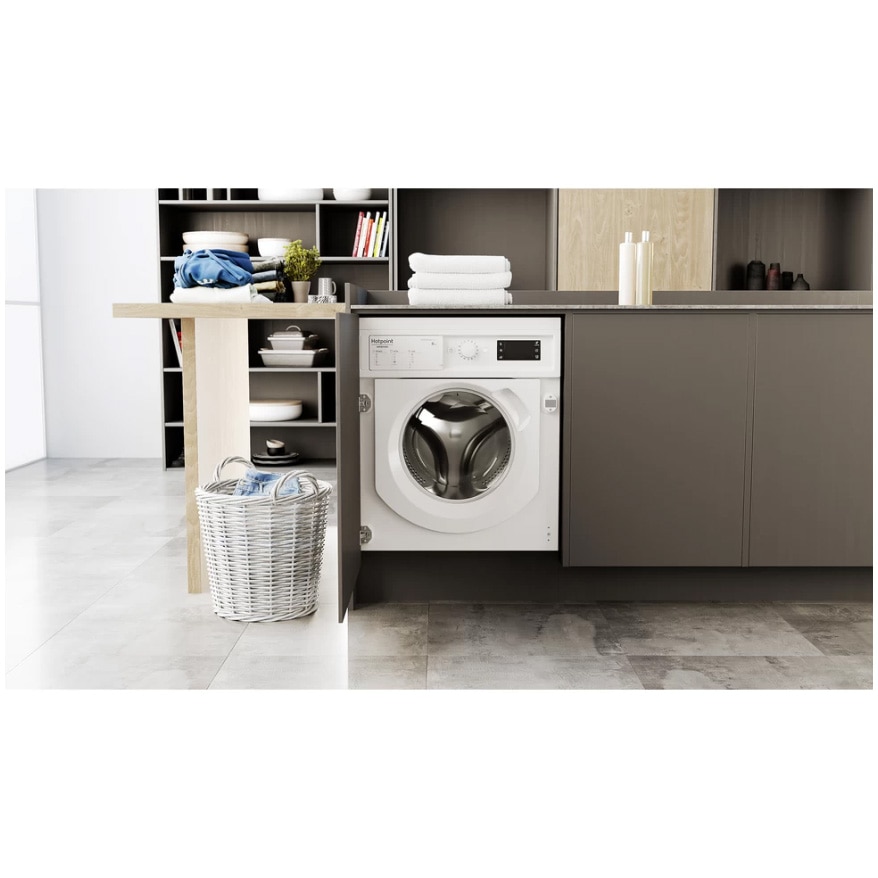 RESIGILAT: Masina de spalat rufe incorporabila Hotpoint BIWMHG81484EU, 8 kg, 1400 rpm, Clasa B, Motor Inverter, Display digital, Alb
