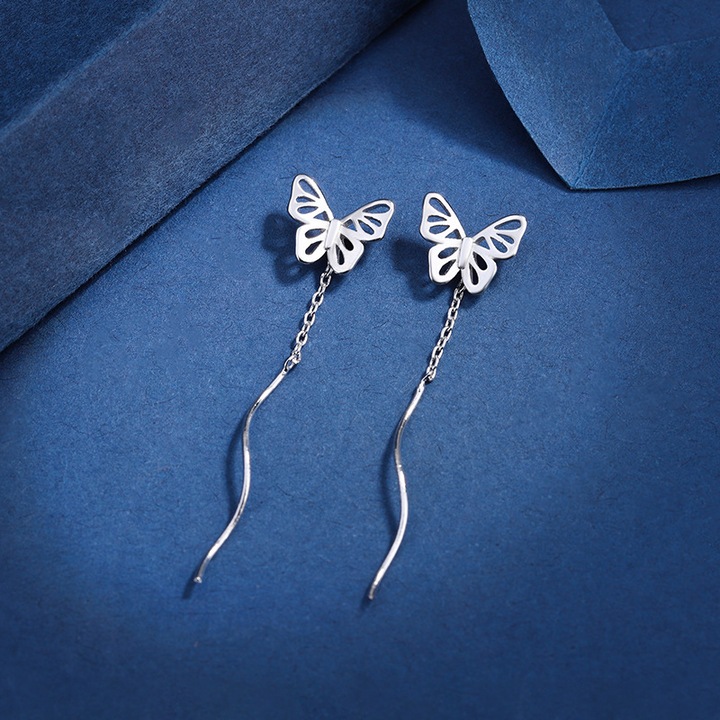 Cercei fluture din argint lungi ondulati
