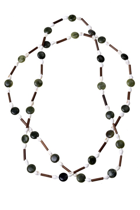 Malajziai jade nyaklánc GM-1013, zöld/fehér/barna, Gloria Maris, 60 cm