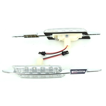 Lampi laterale LED semnalizare transparente BMW Seria 3 E46 non-facelift Lampi laterale LED semnalizare transparente BMW Seria 3 E46 non-facelift