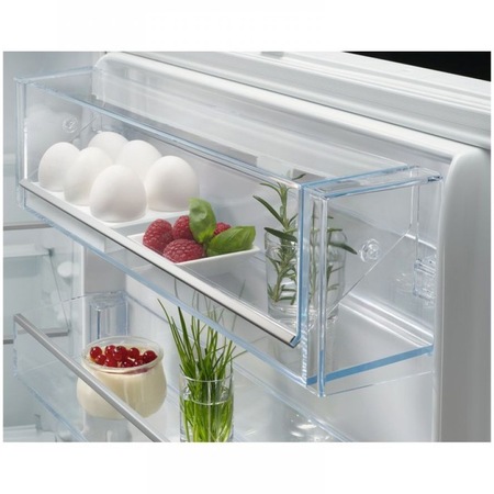 Combina frigorifica incorporabila AEG NSC7P751DS, 376 l, No Frost, WiFi, Ventilator interior, Usi reversibile, Control electronic, Clasa D, H 189 cm