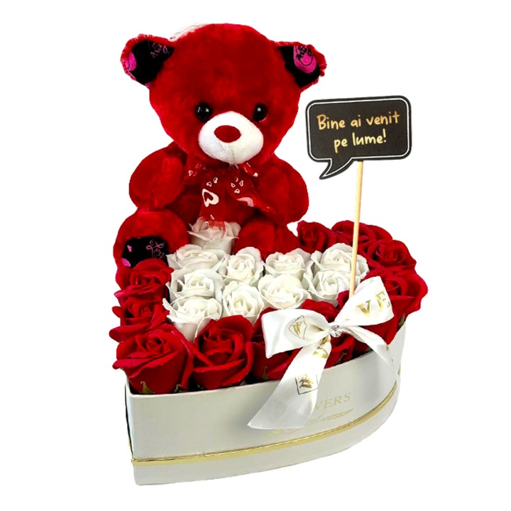 Set pentru fete Fragility, cutie inima alba cu trandafiri de sapun, ursulet de plus si mesaj cu textul "Bine ai venit pe lume!", Rosu, Velve