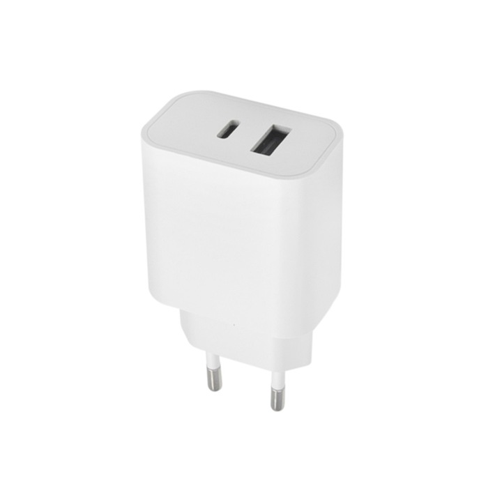 MaXlife MXTC-06 hálózati adapter, 20 W, 3 A, 1 db USB-A - 1 db USB-C, fehér