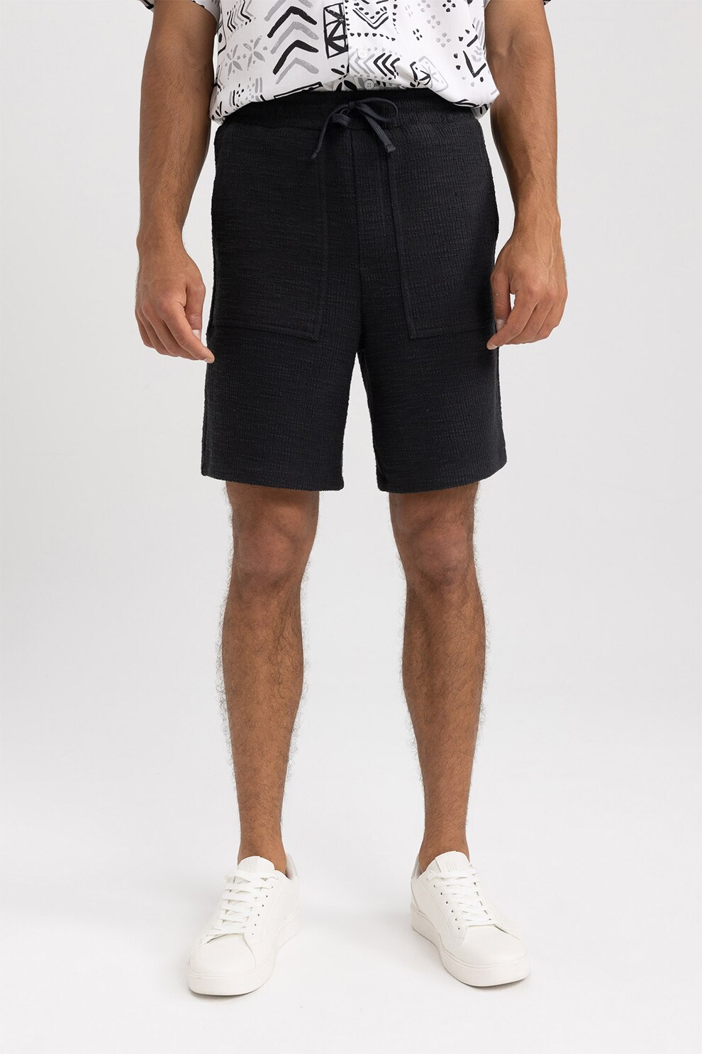 DeFacto, Bermude cu talie medie, Negru stins, 30 - eMAG.ro