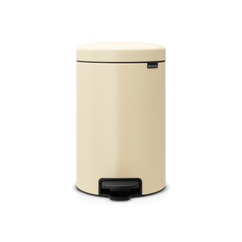Cos gunoi inox cu pedala, Brabantia, NewIcon, 12 l crem Cos gunoi inox cu pedala, Brabantia, NewIcon, 12 l crem