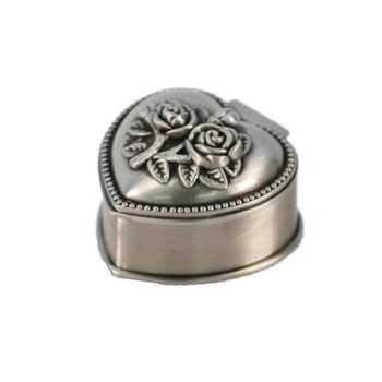 Cutie bijuterii Mireille inima 5x5x3cm, Vintage, Antimoniu Cutie bijuterii Mireille inima 5x5x3cm, Vintage, Antimoniu